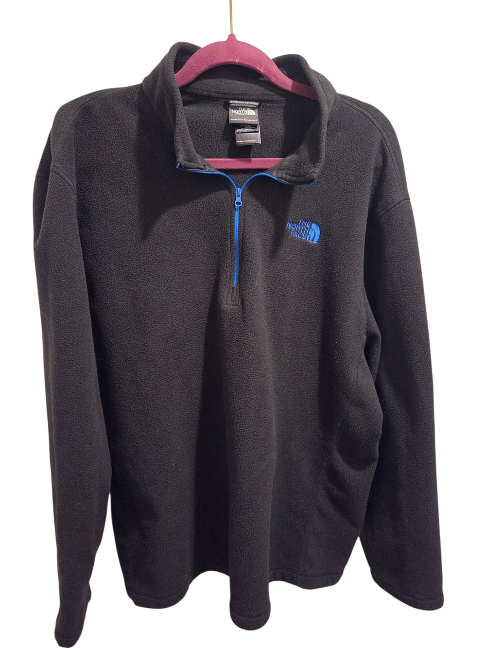 The North Face Men's Black Fleece Half-Zip with Blue Trim